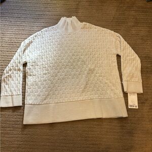 Lululemon relaxed fit sweater